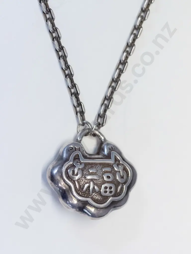 silver pendant stamped 925 Image 1++