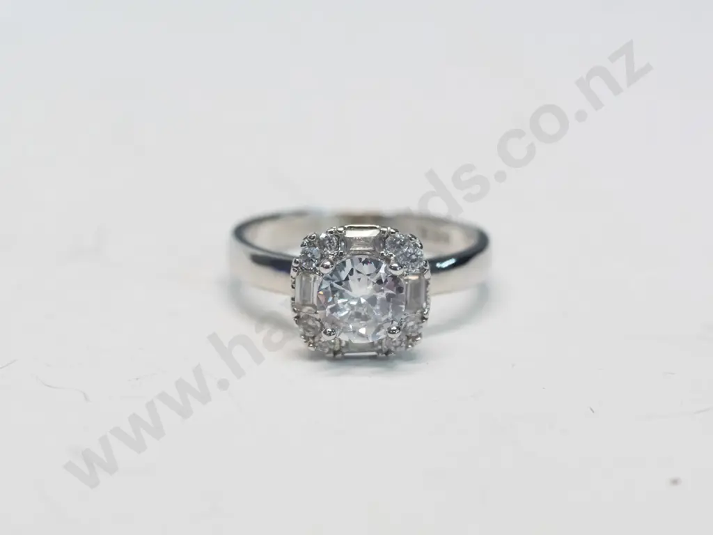 silver cz dress ring stamped 925 Image 1++