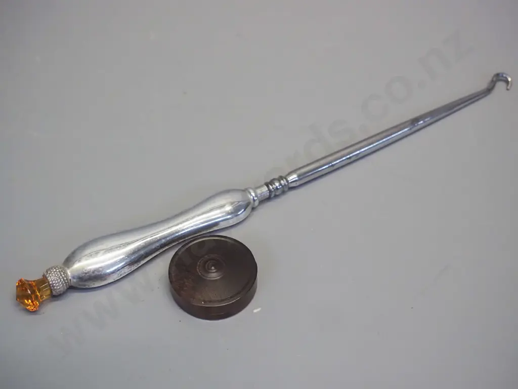 boot / button hook with sterling silver handle w/glass ornament L-245 and a small rosewood box with seal inside D-30 Image 1++