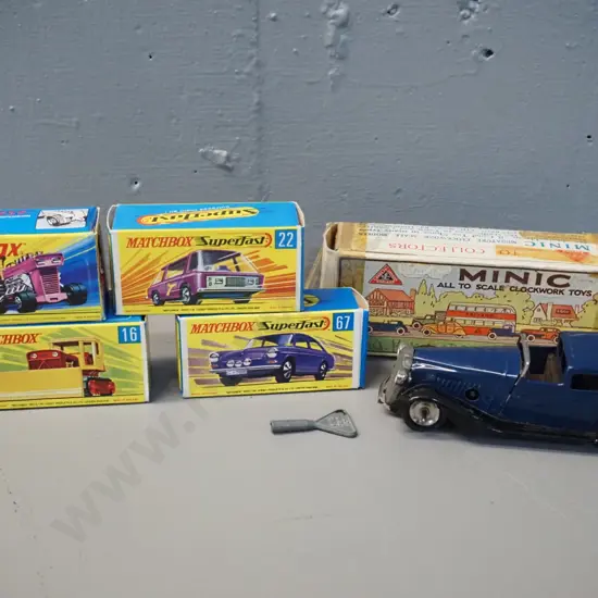 wind-up Triang Minic Vauxhall Tourer model car with key & 4 Matchbox small die-cast vehicles - 2 tractors, 2 Superfast.