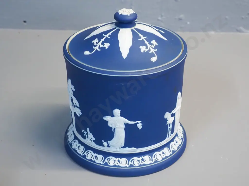 early Adams dark blue jasperware biscuit barrel H-190 D-150 Image 1++