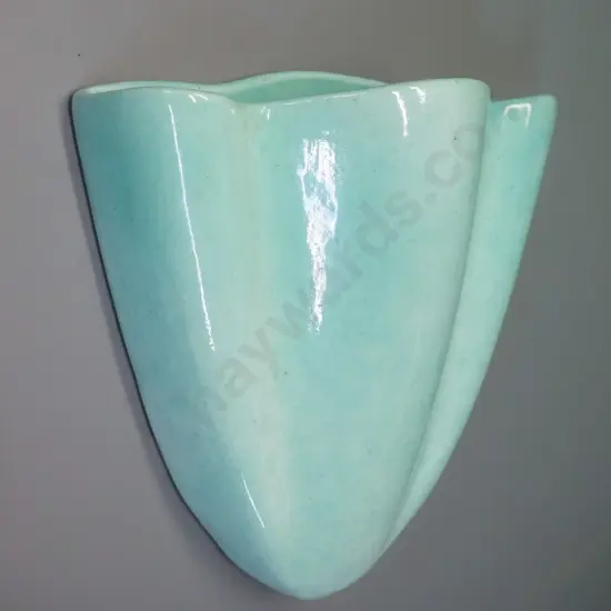 O.C. Stephens wall pocket vase H-170 W-170