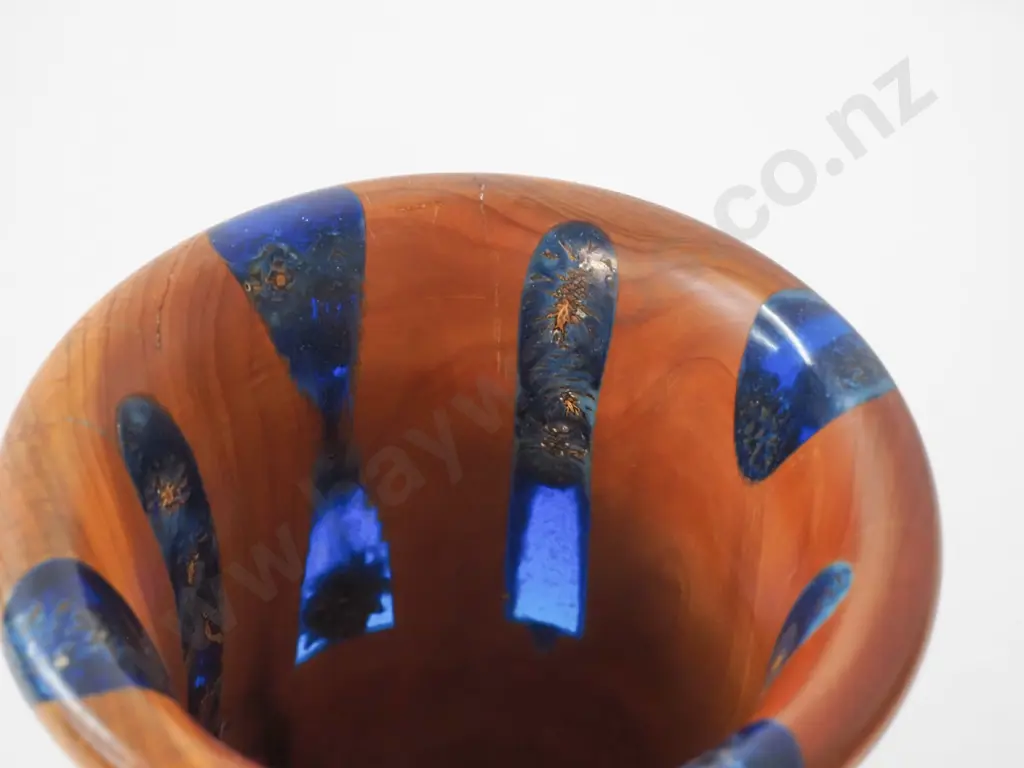 turned timber vase with inset floral decorations in blue resin - minor split to wood. H-190 D-140 Image 1++