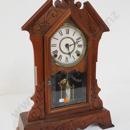 vintage oak-cased mantel clock with pendulum and key - Waterbury Clock Co. label on back H-490 W-330