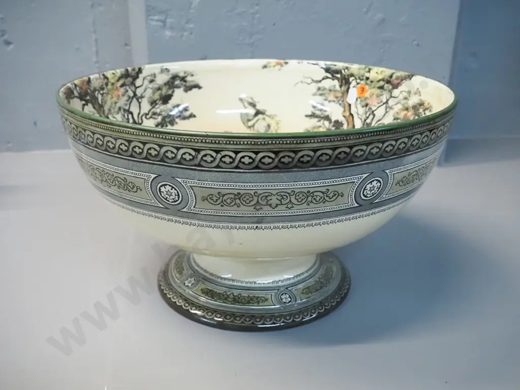 Royal Doulton "Gleaners" very large  footed bowl - has chip and crack H-210 D-355 Image 1++