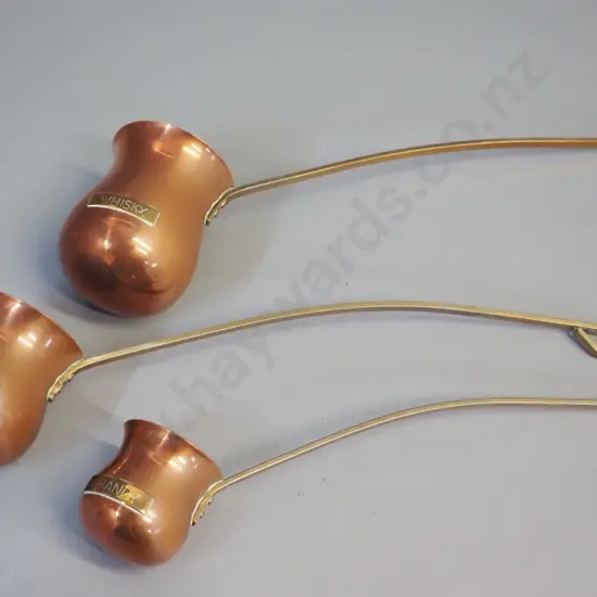 3 copper dippers with brass handles - with name plates Whisky, Rum and Brandy - whisky cup H-90 handle L-380