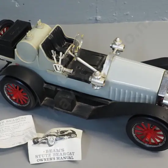 sealed Jim Beam decanter - Stutz Bearcat vintage automotobile, with pamphlets. L-410