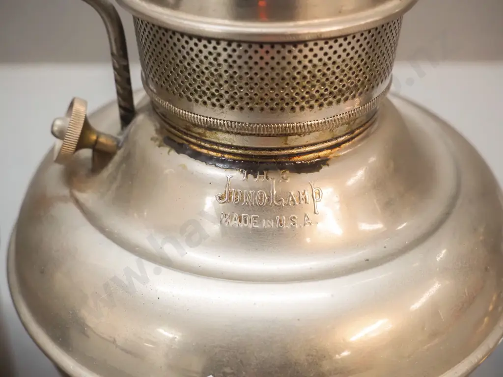 3 vintage kerosene lamps with glass chimneys - combined parts from Miller, Aladdin and Juno, plus other sizes of Image 1++