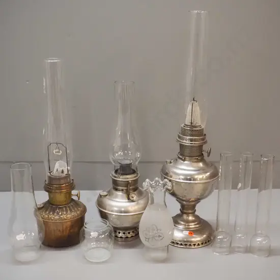 3 vintage kerosene lamps with glass chimneys - combined parts from Miller, Aladdin and Juno, plus other sizes of