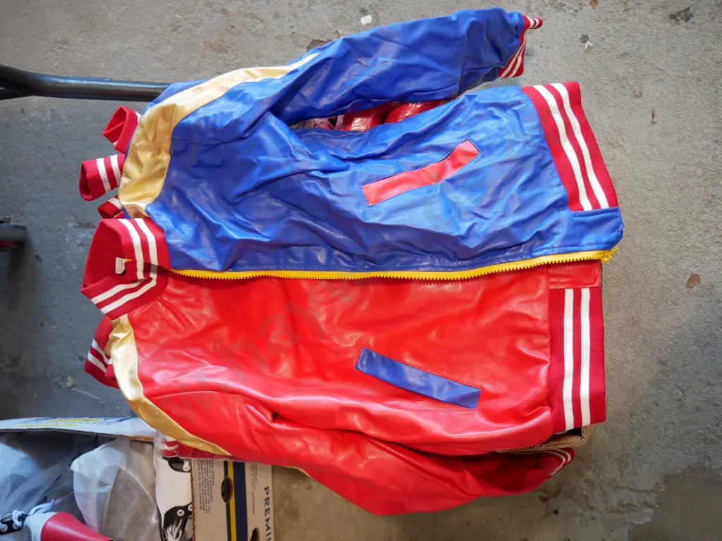 box of Harley Quinn jackets Image 1++