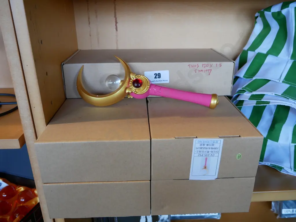 5 x Crescent Moon wands Image 1++