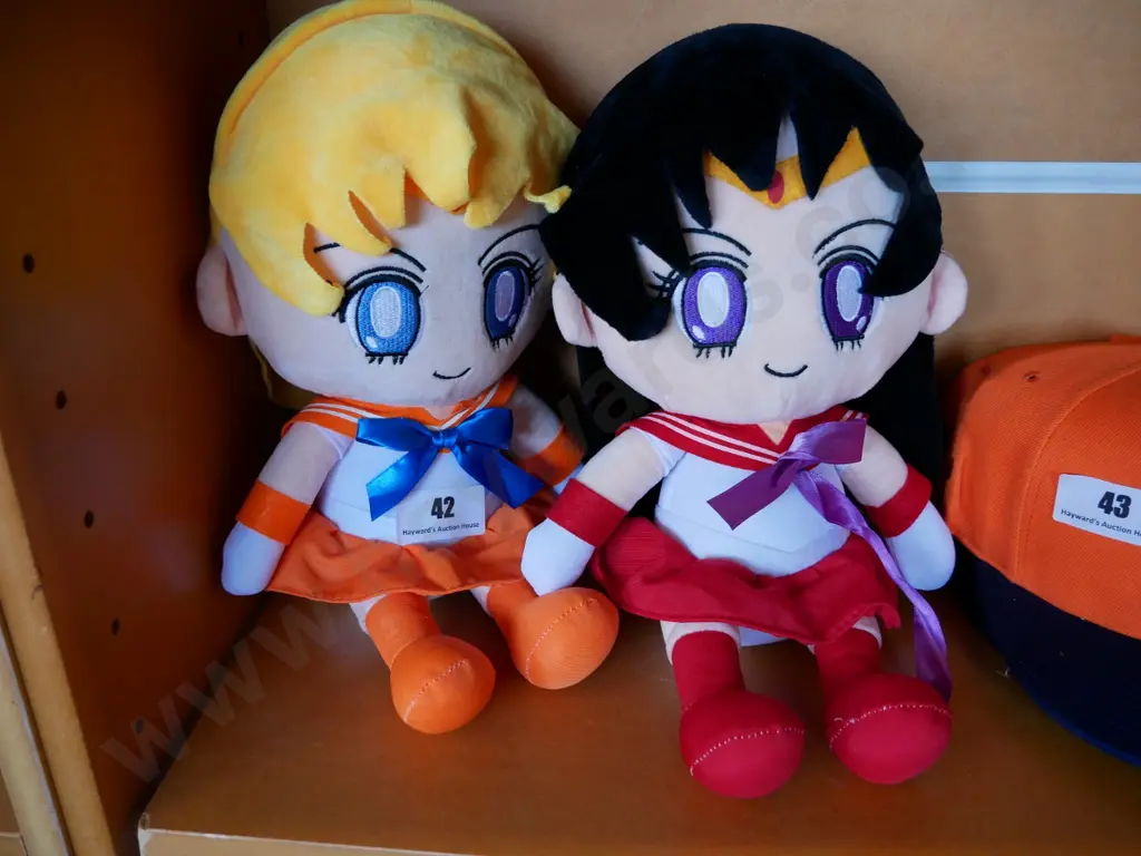 2 soft toys Image 1++