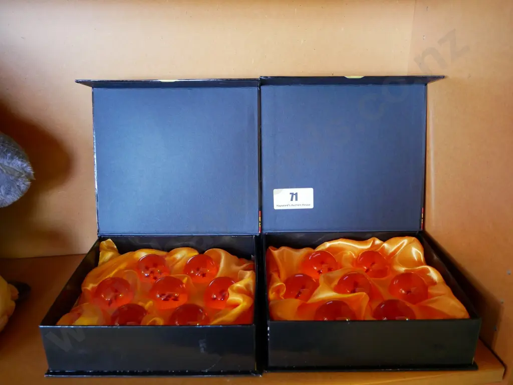 2 boxes of Dragon Ball Z crystal balls Image 1++