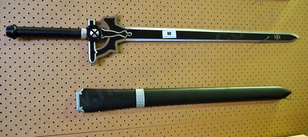 Sword Art Online Elucidator sword and sheath Image 1++