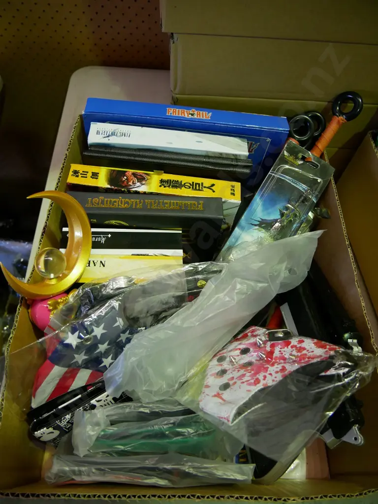 lucky dip box of assorted fantasy colllectables and toys Image 1++