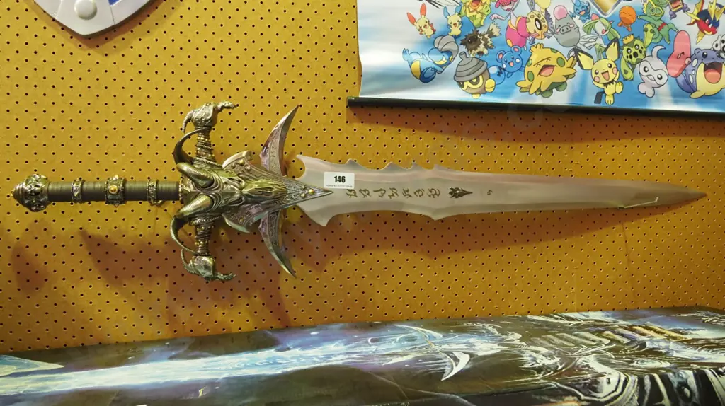 World of Warcraft Frostmoure sword Image 1++