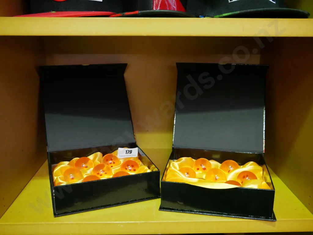 2 boxes Dragon Ball Z crystal balls Image 1++