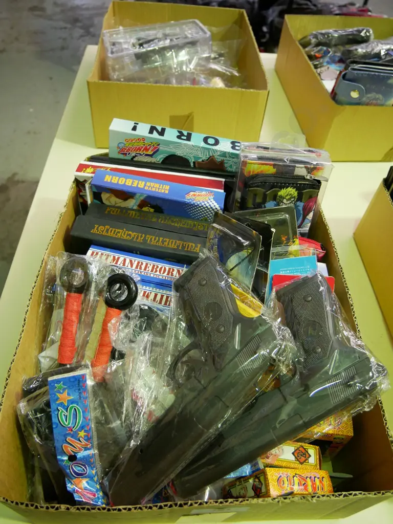 lucky dip box of assorted fantasy colllectables and toys Image 1++