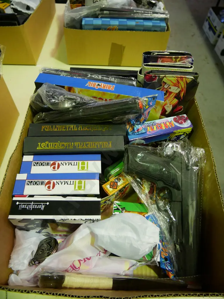 lucky dip box of assorted fantasy colllectables and toys Image 1++