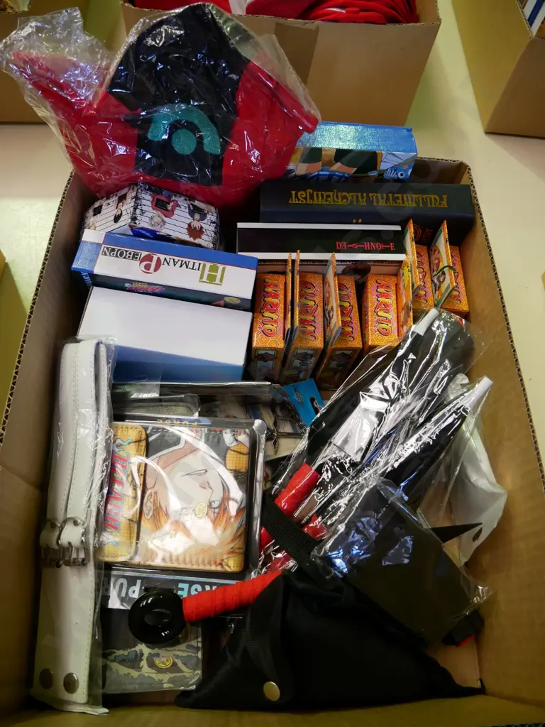 lucky dip box of assorted fantasy colllectables and toys Image 1++