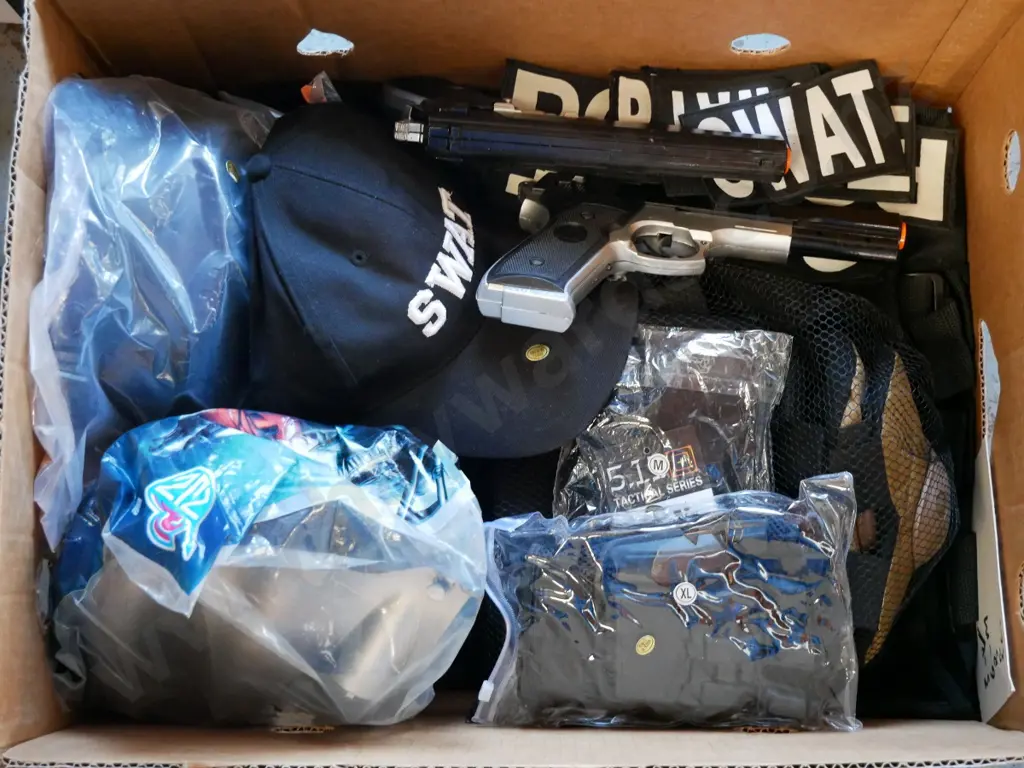 box of SWAT costumes - caps, vests, badges, kneepads, gloves, 2 x masks Image 1++
