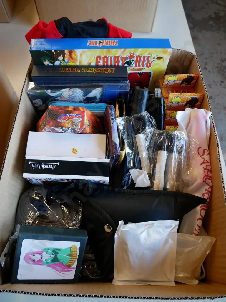 lucky dip box of assorted fantasy colllectables and toys Image 1++