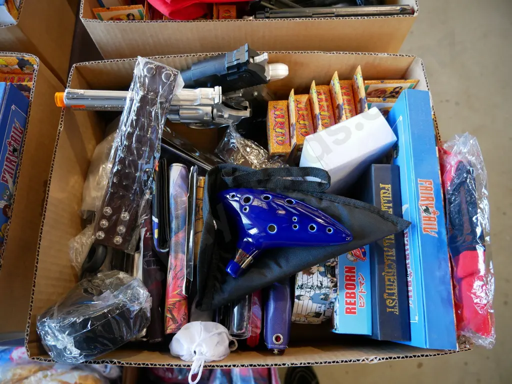 lucky dip box of assorted fantasy colllectables and toys Image 1++