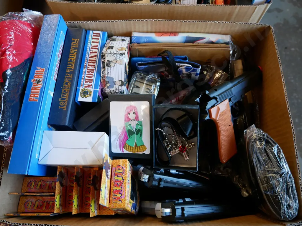 lucky dip box of assorted fantasy colllectables and toys Image 1++
