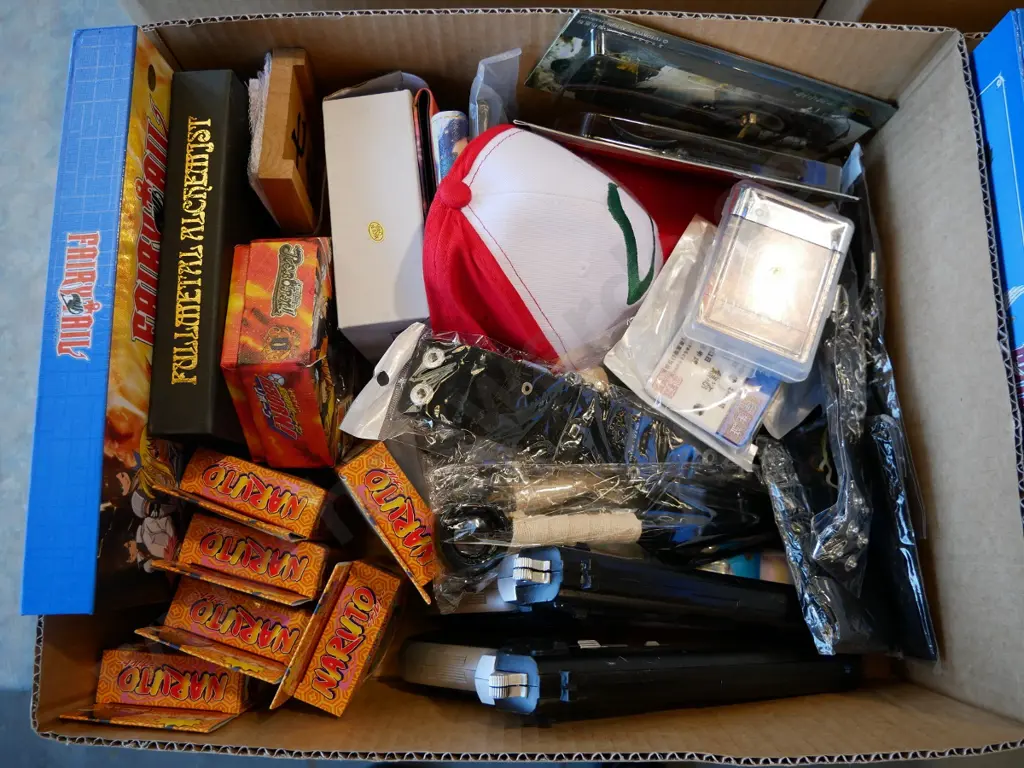 lucky dip box of assorted fantasy colllectables and toys Image 1++
