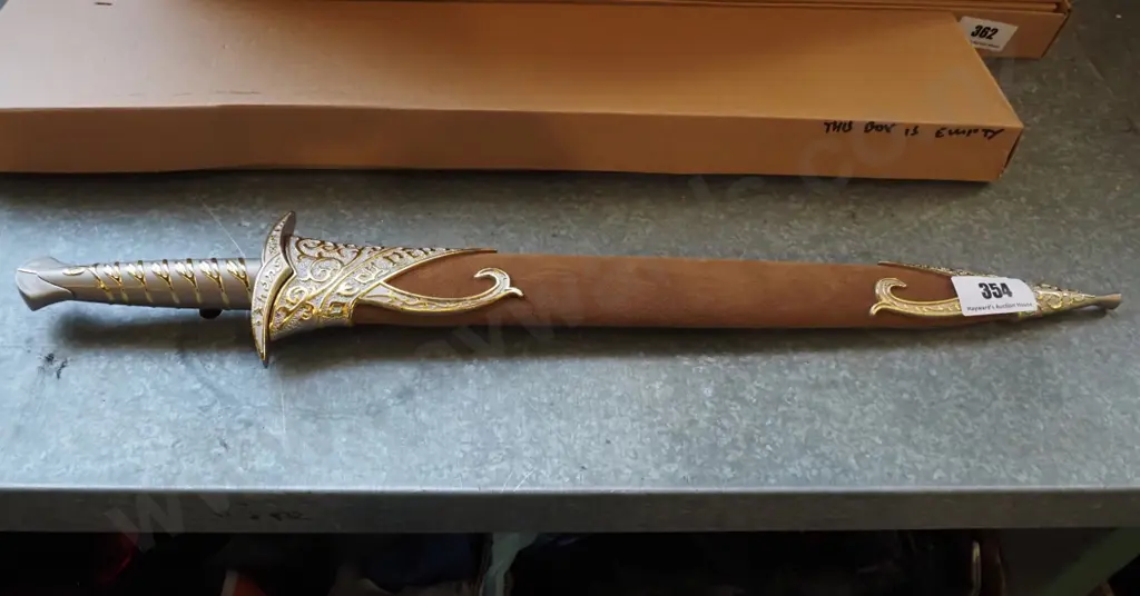 Lord of the Rings Frodo's sting sword with sheath Image 1++