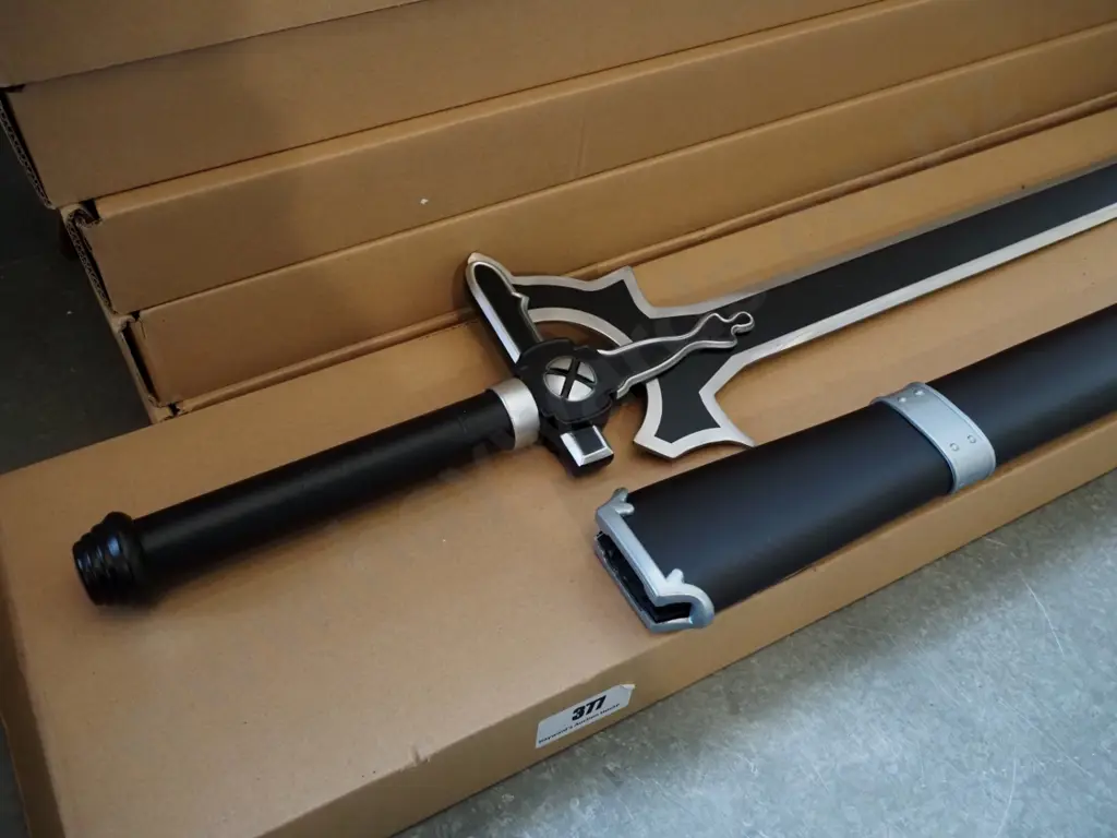 Sword Art Online Elucidator sword and sheath Image 1++