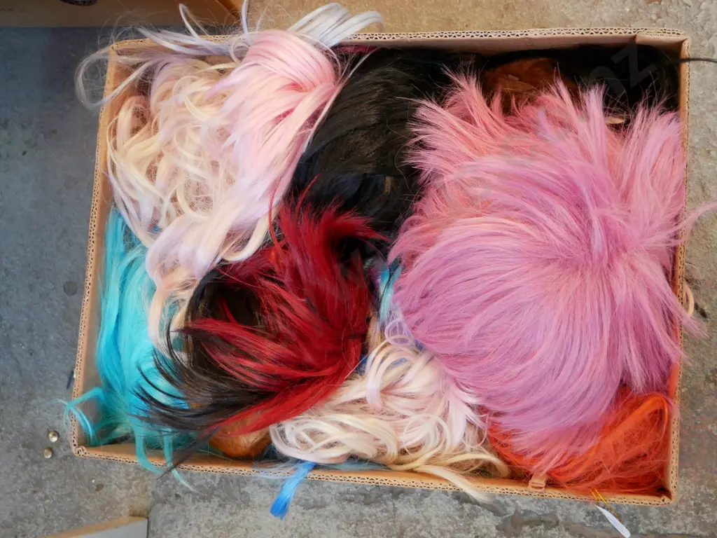 box of wigs Image 1++