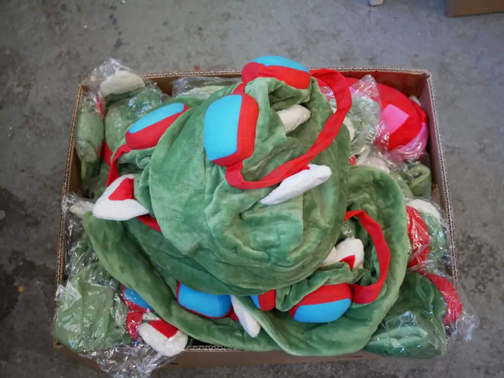 box of League of Legends Temo hats Image 1++