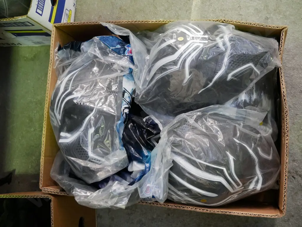 box of various masks Image 1++