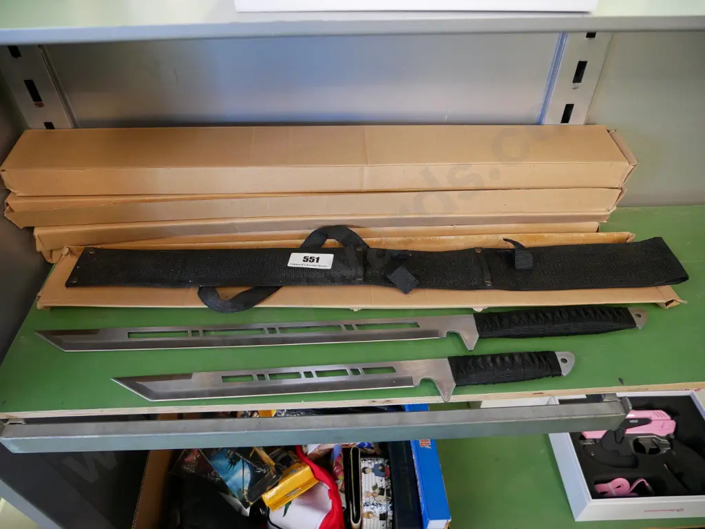 4 sets long and short ninja swords in sheath Image 1++