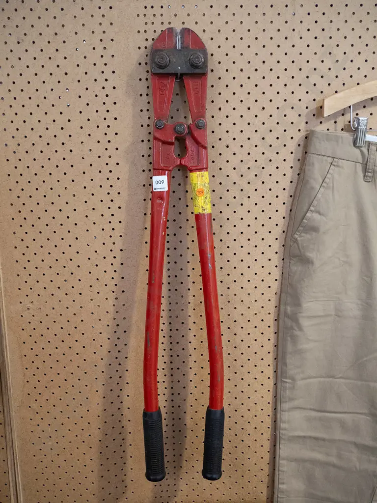 Heavy duty bolt cutters Image 1++