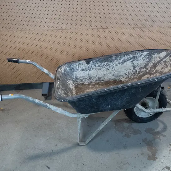 Black Wheel barrow - Metal frame 