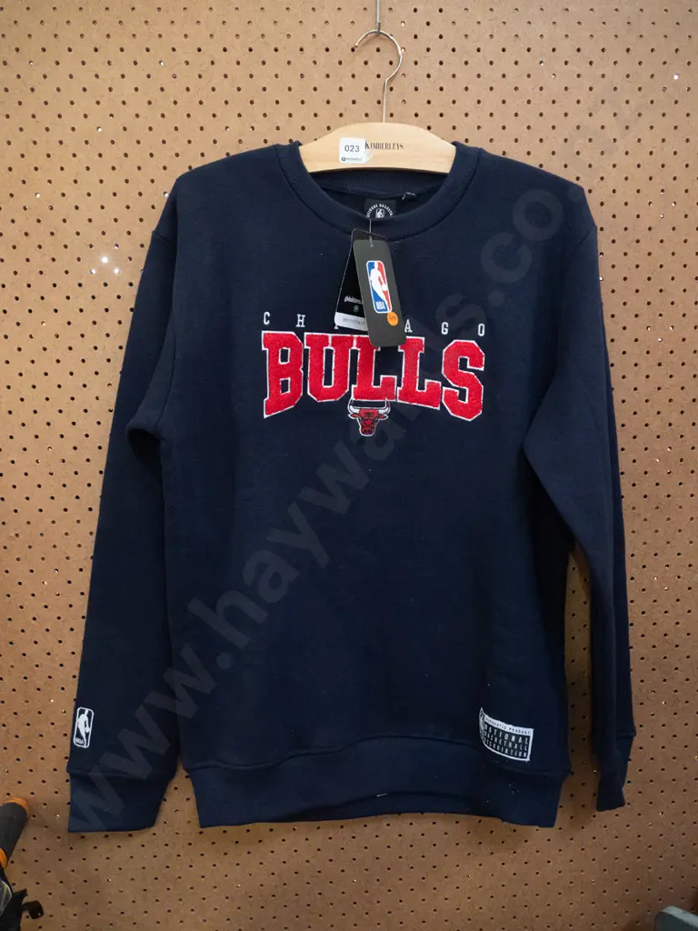 Chicago BULLS jersey  Image 1++