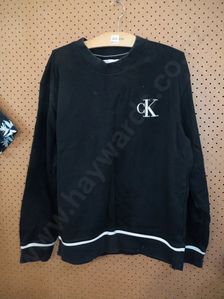 Black Calvin Klein Sweater  Image 1++