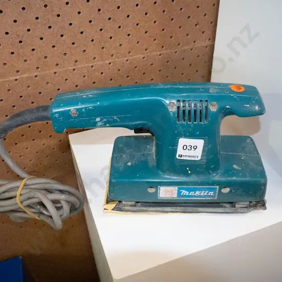 Makita Sander 