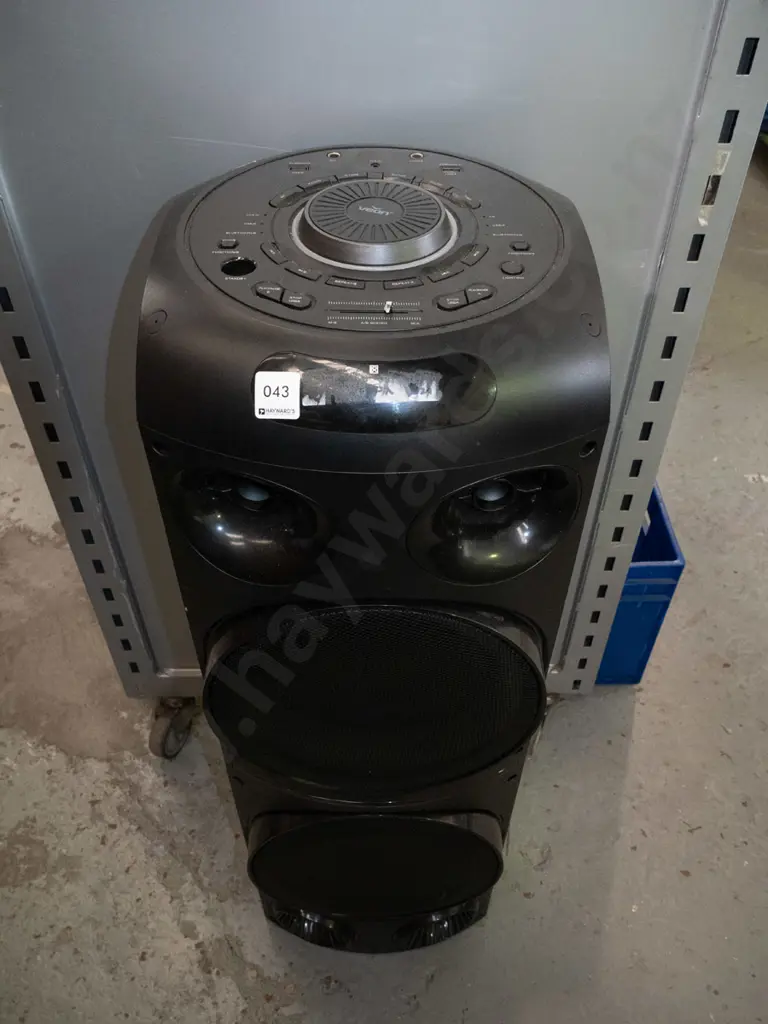 Large Veon portable speaker, some damage no power cord Image 1++