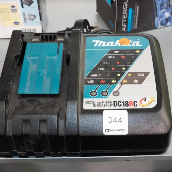Makita Battery Charger 