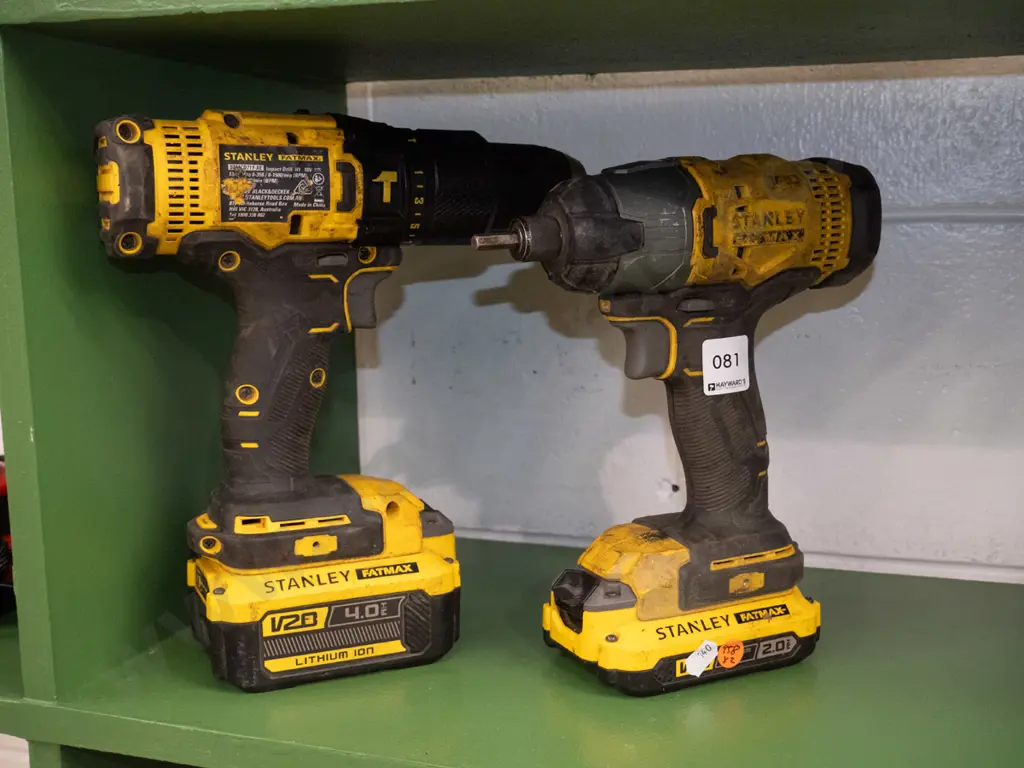 Stanley 20 volt battery drill & impact driver Image 1++