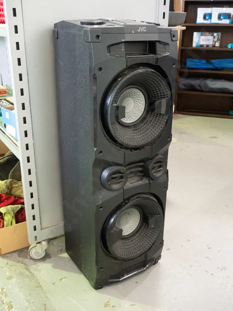 JVC portable stereo system, no power cord Image 1++