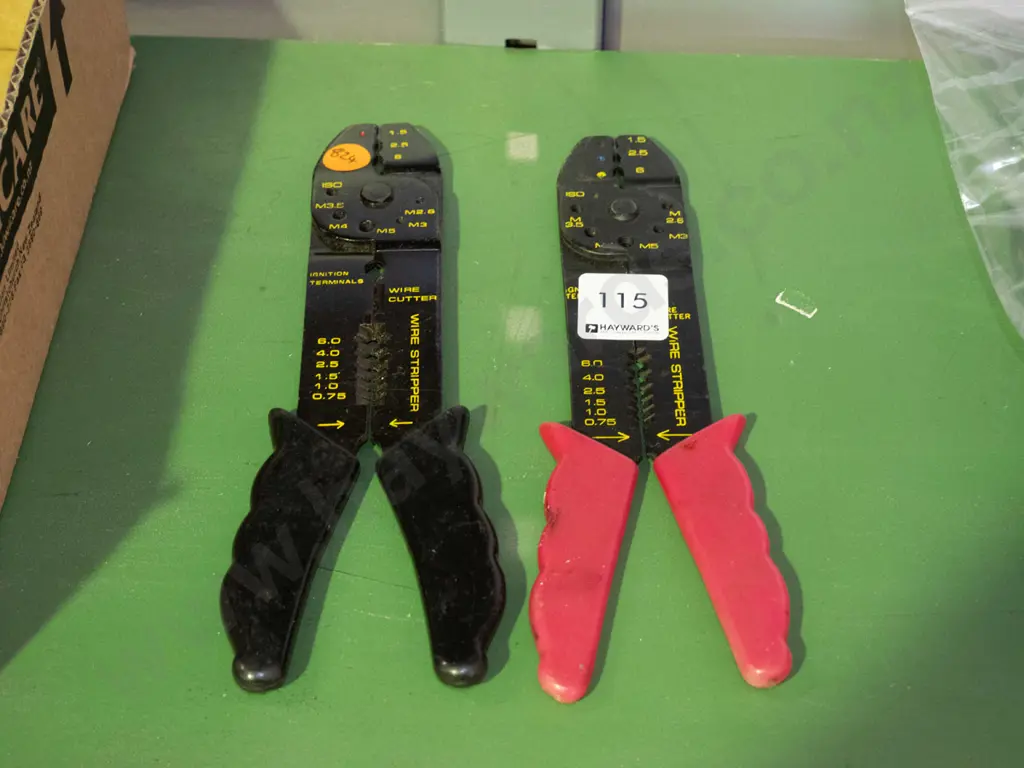 Wire Strippers Image 1++