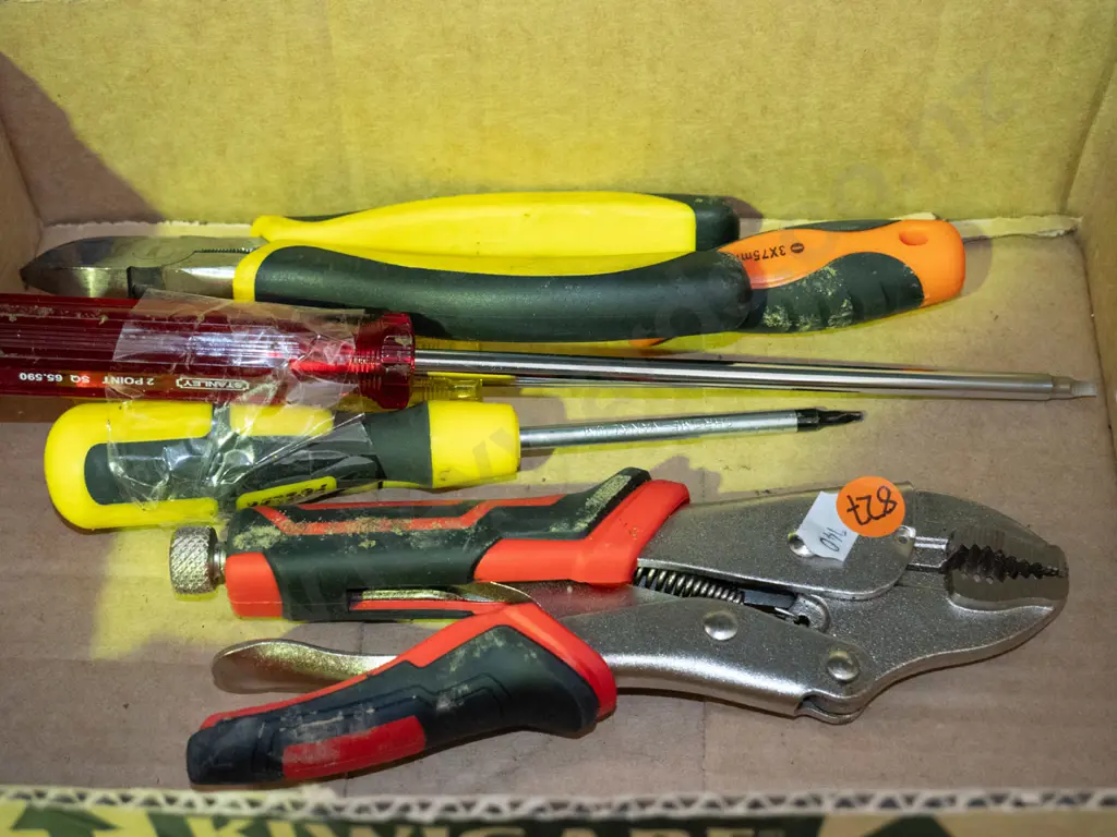 Screw drivers, vice grips & pliers. Image 1++