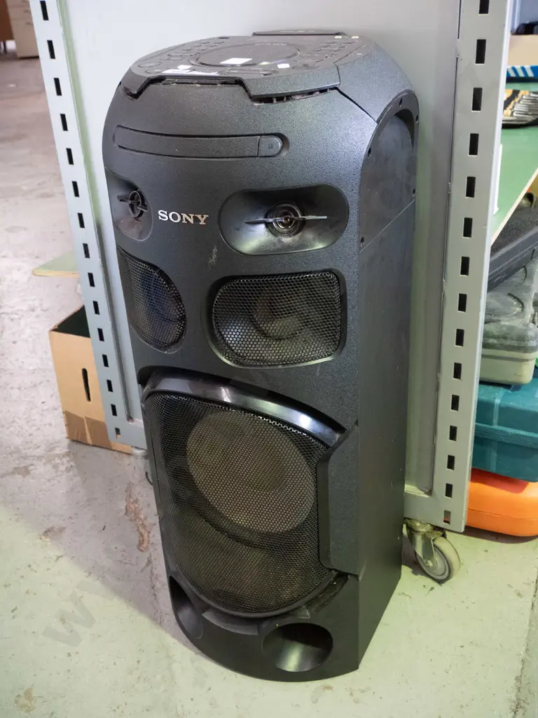 Sony portable stereo system - dent to speaker - no power cord Image 1++