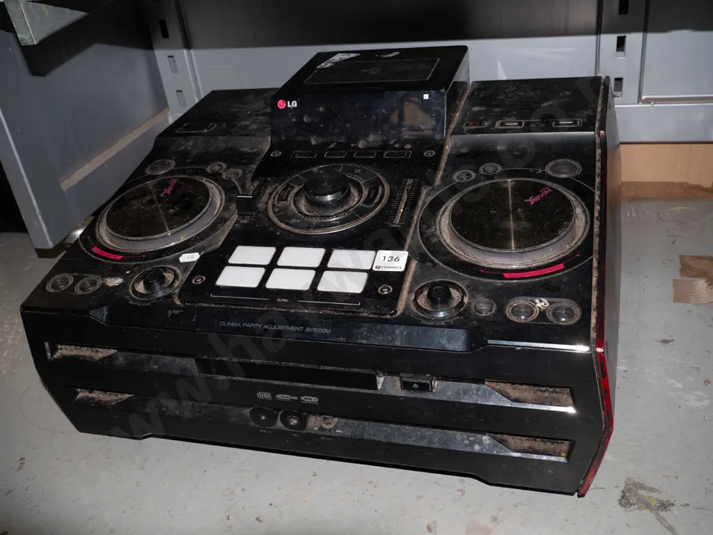 LG stereo head system - some damage Image 1++