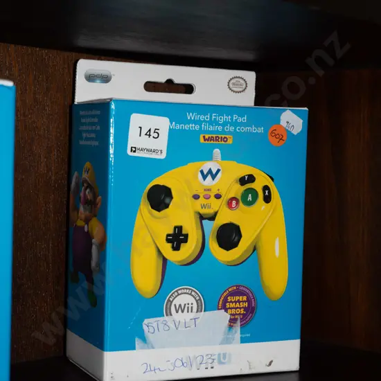 Wii wired fight pad 