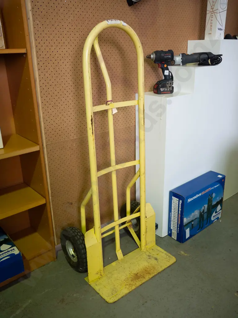 Yellow sack barrow  Image 1++